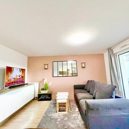 L'Atelier Chic - Wifi Fibre - Parking Privee - Balcon - Netflix Appartement Lanester Buitenkant foto