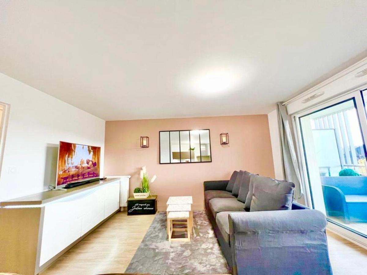 L'Atelier Chic - Wifi Fibre - Parking Privee - Balcon - Netflix Appartement Lanester Buitenkant foto
