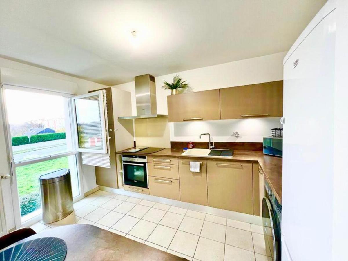 L'Atelier Chic - Wifi Fibre - Parking Privee - Balcon - Netflix Appartement Lanester Buitenkant foto