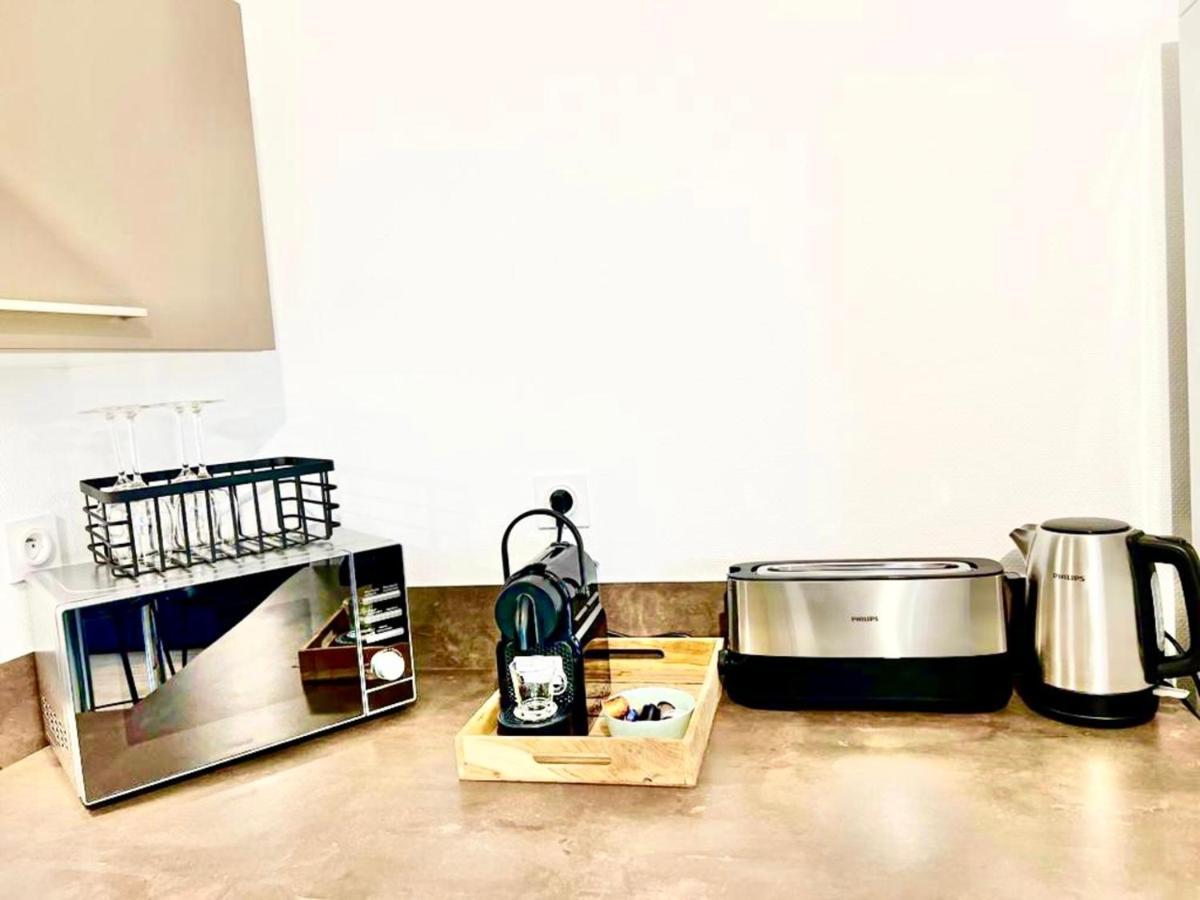 L'Atelier Chic - Wifi Fibre - Parking Privee - Balcon - Netflix Appartement Lanester Buitenkant foto
