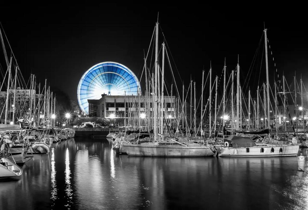 L'Atelier Chic - Wifi Fibre - Parking Privee - Balcon - Netflix Appartement Lanester Buitenkant foto